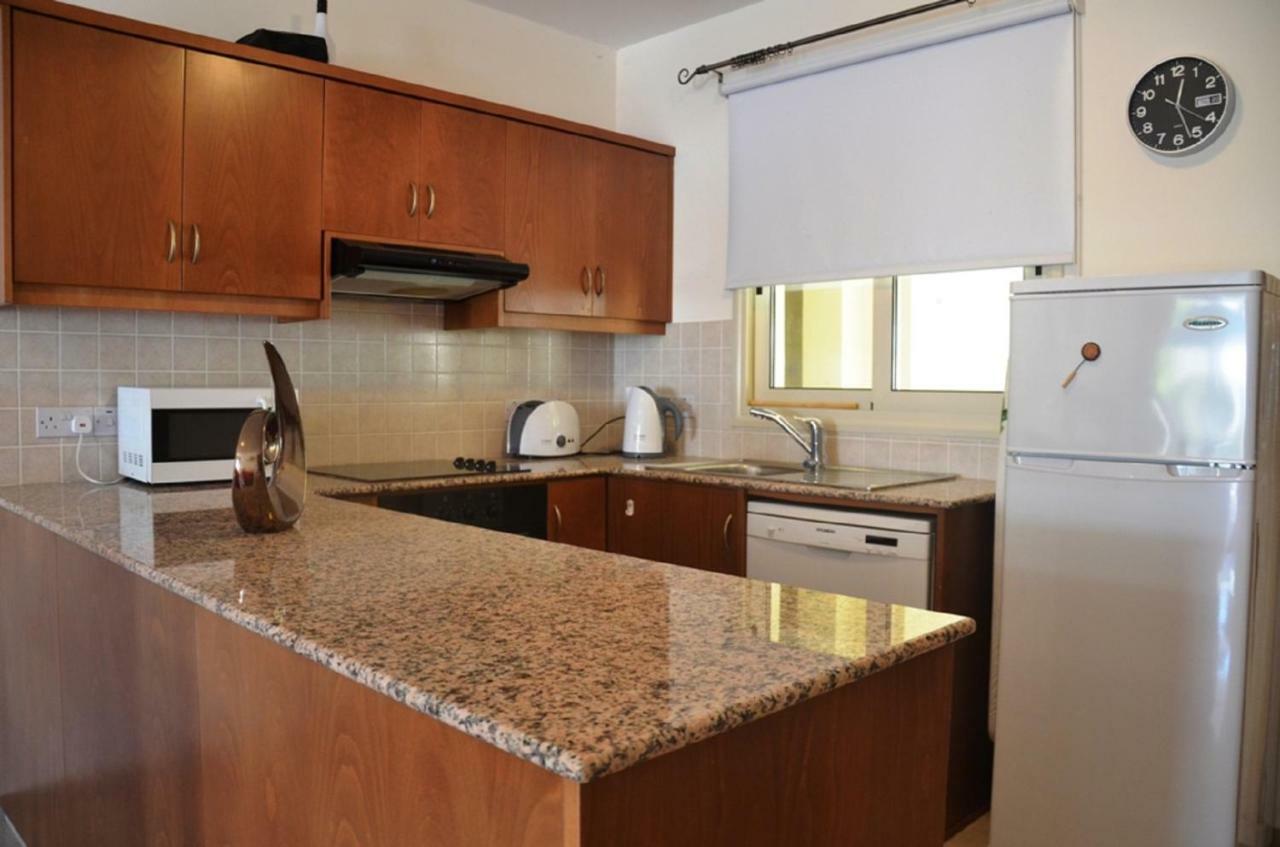 Ground Floor One Bedroom Apartment B2, 3 Pools, Free Wifi ペイヤ エクステリア 写真