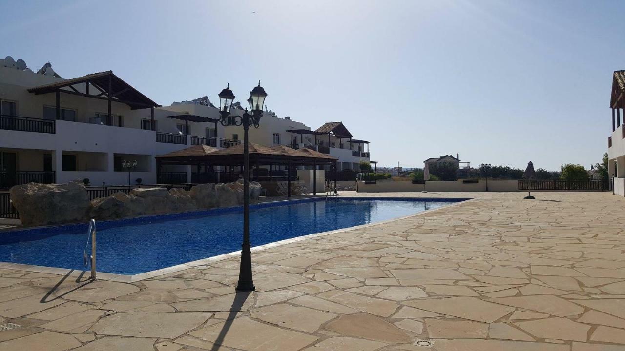 Ground Floor One Bedroom Apartment B2, 3 Pools, Free Wifi ペイヤ エクステリア 写真